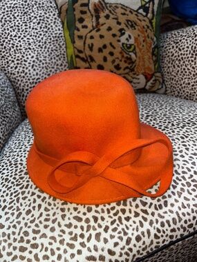 soprattutto Hats for Women on Sale up to 90% Off: Poshmark